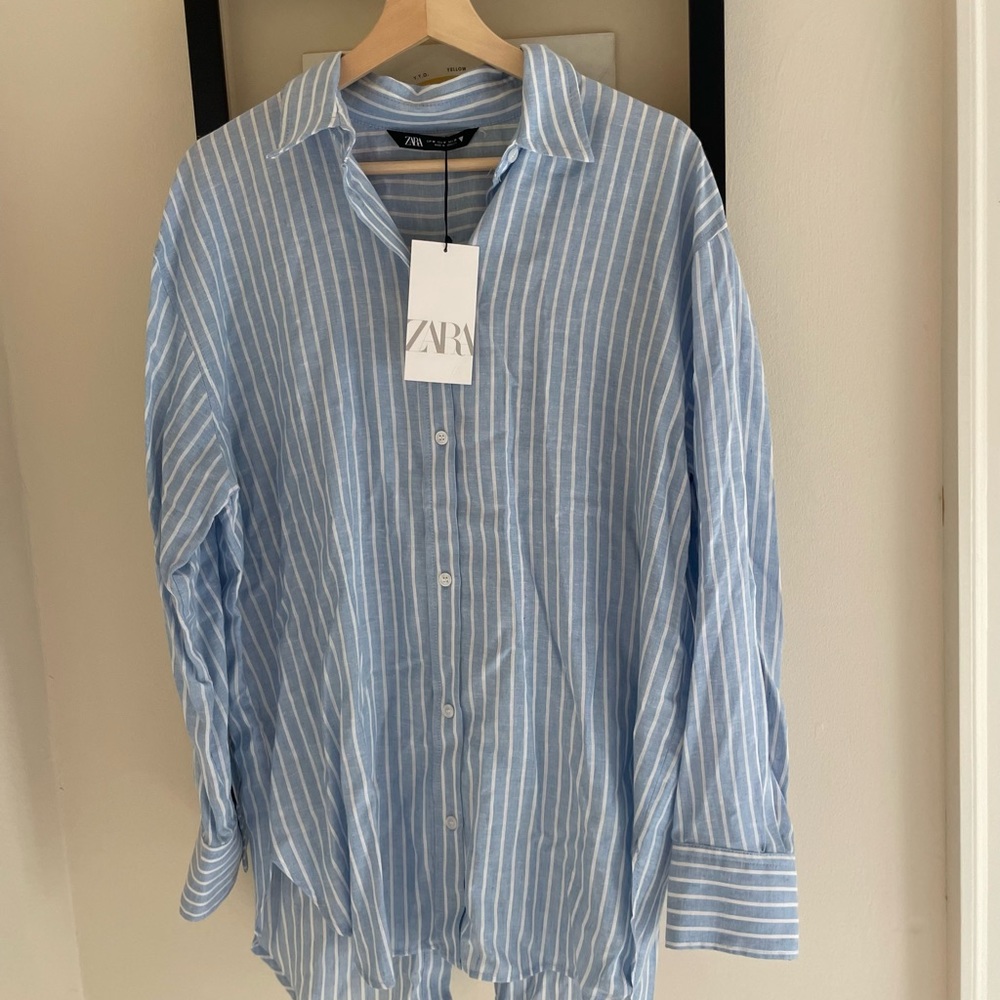 Super 100 percent linen blouse by Zara - Sz M- brand new with tags.